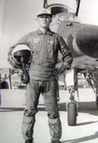 대위 안병문 (공사 11기, F-86D)